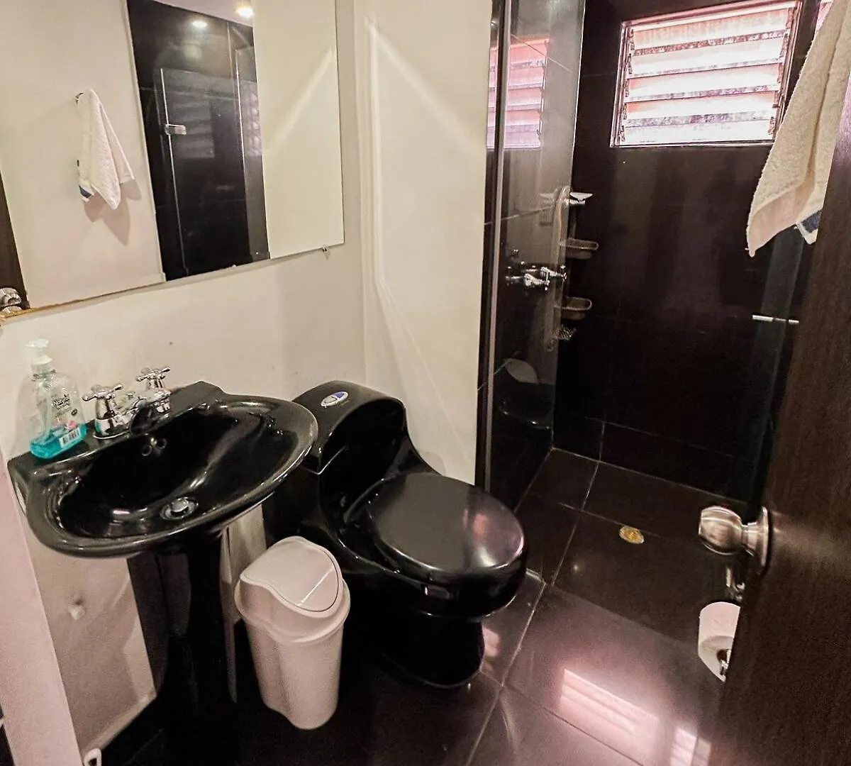 Appartement Excelente Ubicacion En La 70-Laureles à Medellín Colombie