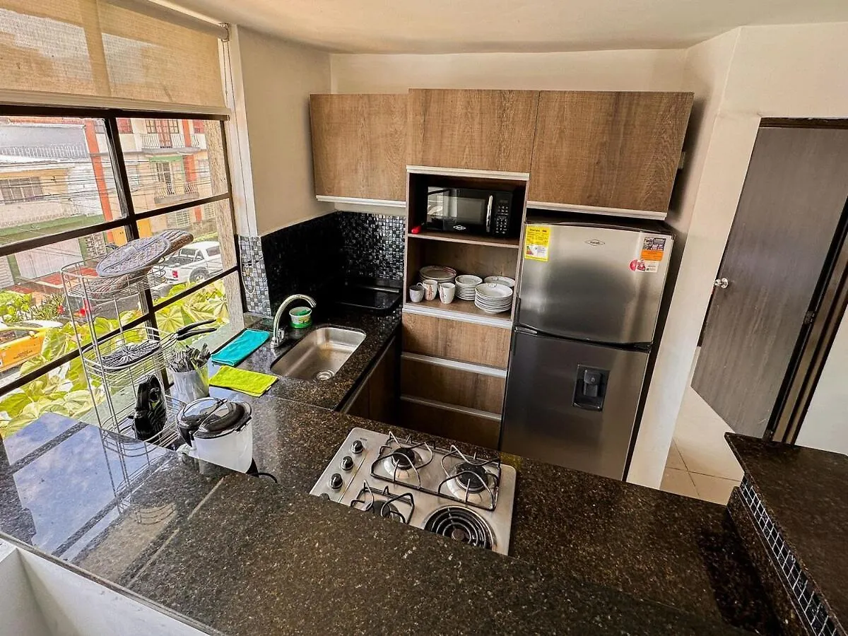 Excelente Ubicacion En La 70-Laureles Apartment Medellin