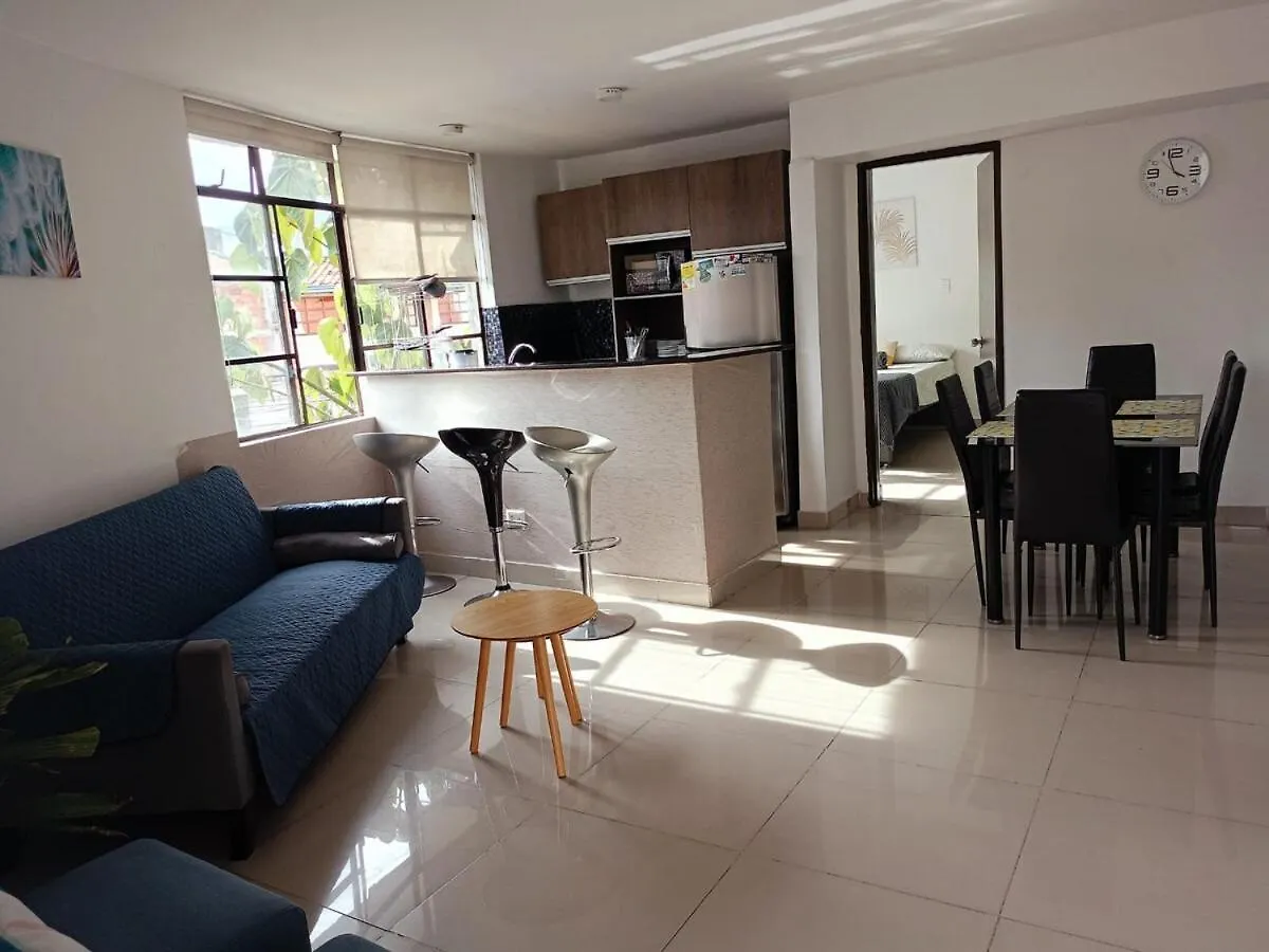 Excelente Ubicacion En La 70-Laureles Apartment Medellin